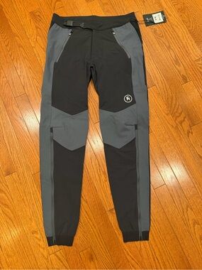 Backcountry Empire Enduro Mountain Biking pants size M NWT